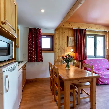 Garden & City Megeve - 3* 孔布卢